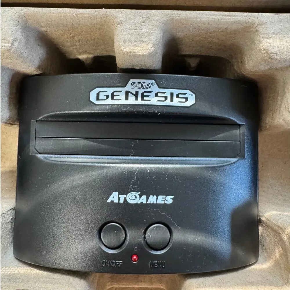 Atgames Genesis Classic Collector's Edition 80 Games 2 Wireless Controllers